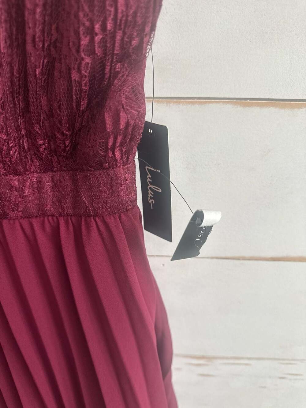 Lulus Burgundy Tiered Lace Maxi Dress large NWT bridesmaid wedding guest - Picture 4 of 16
